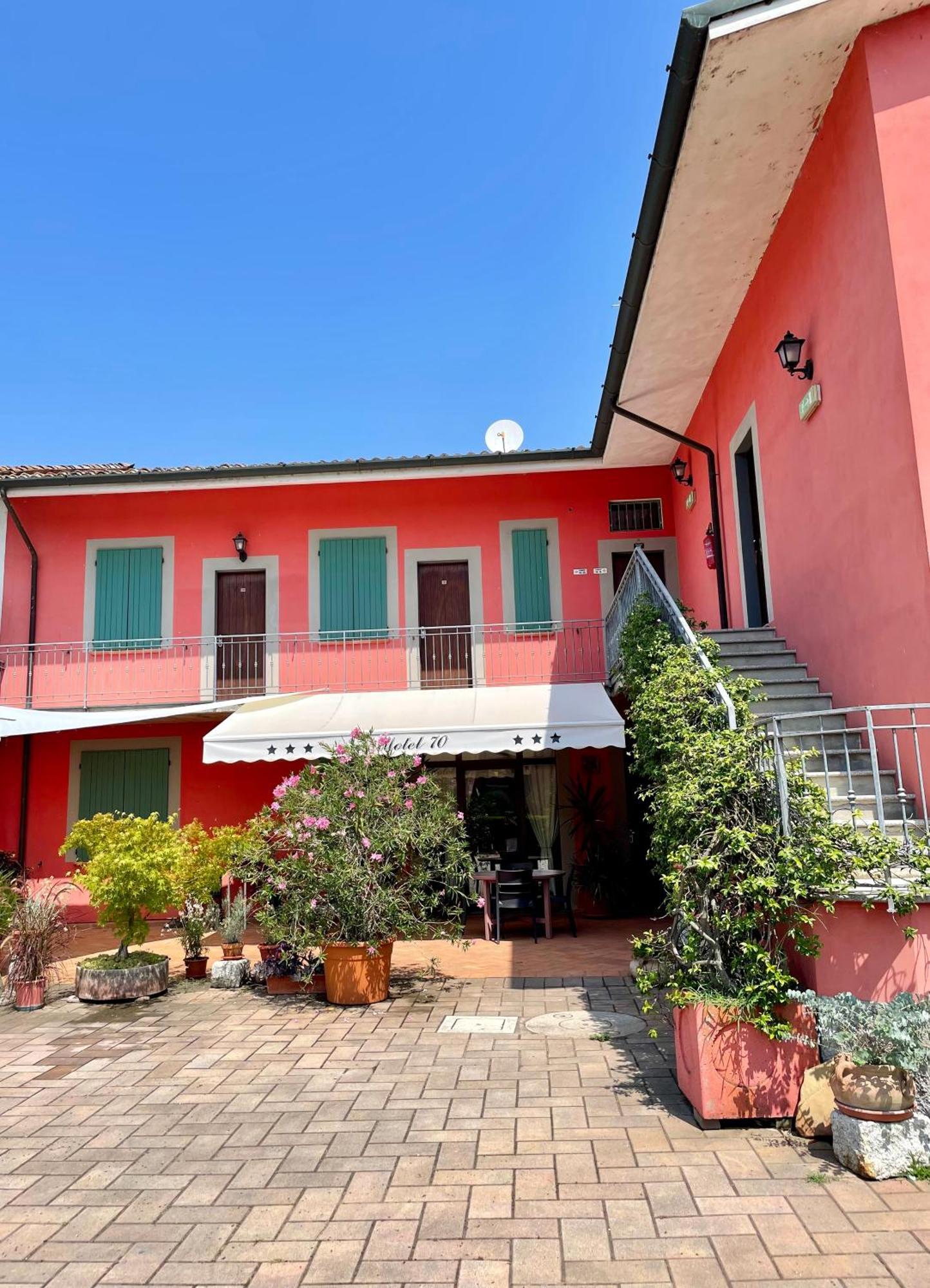 Hotel-Motel70 San Nazzaro  Exterior photo